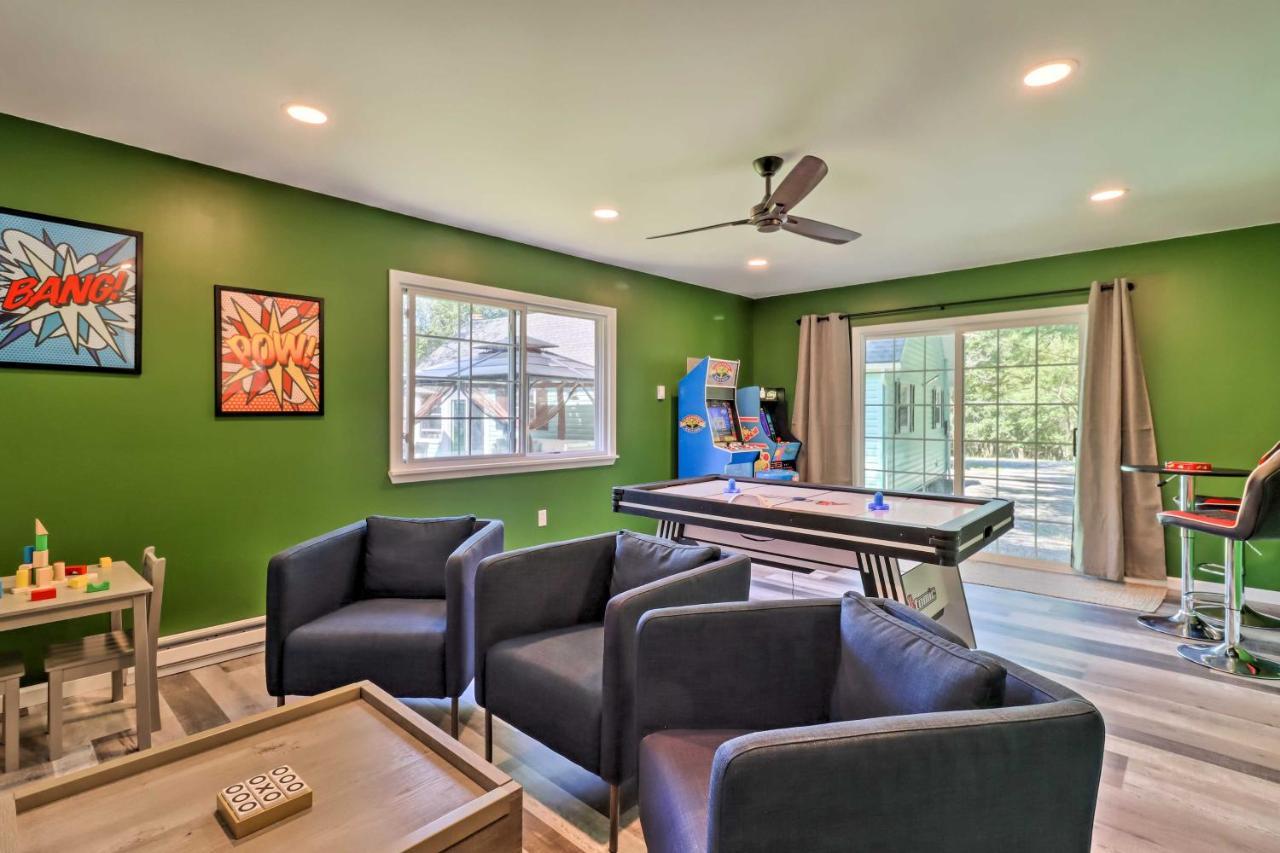 Pocono Mountain Escape With Game Room Walk To Lake! Albrightsville Exterior foto
