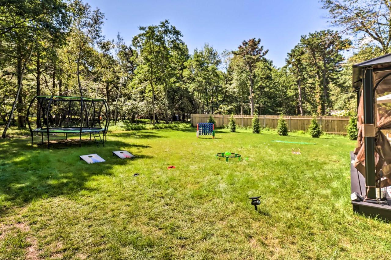 Pocono Mountain Escape With Game Room Walk To Lake! Albrightsville Exterior foto